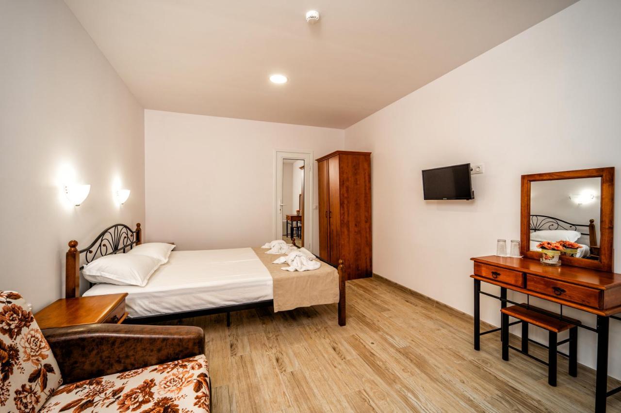 Villa Marieta Guesthouse Balchik Exterior photo