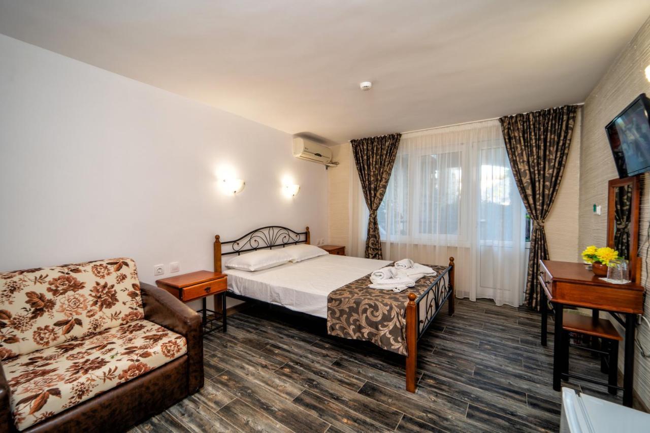 Villa Marieta Guesthouse Balchik Exterior photo